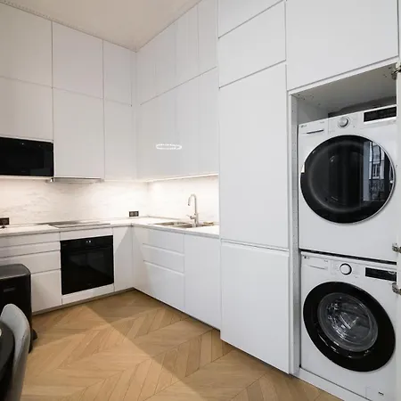 Neuf Et Luxueux Climatise A 17 Appartamento *