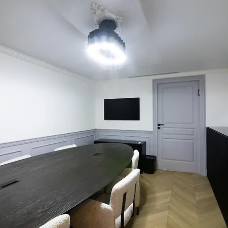 Appartamento Neuf Et Luxueux Climatise A 17 *