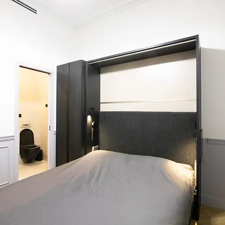 Neuf Et Luxueux Climatise A 17 * Parigi
